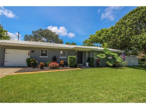 1067 Angle Rd, Dunedin, FL 34698 photo 1