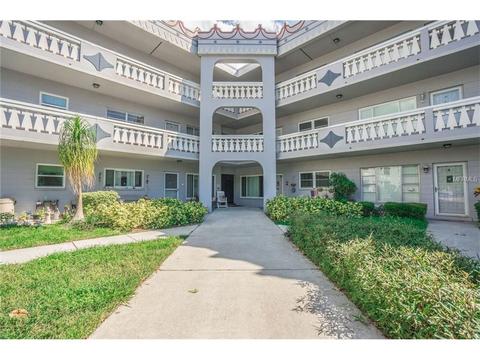 2295 Americus Blvd E #33, Clearwater, FL 33763 photo 1