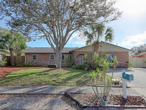1131 Jackson St, Largo, FL 33770 photo 1