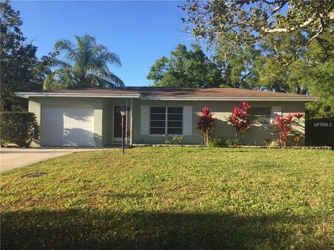2845 Webley Dr, Largo, FL 33771 photo 1