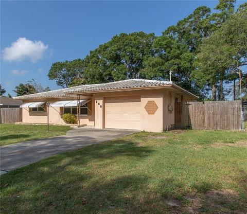 148 Tropic Blvd E, Largo, FL 33770 photo 1