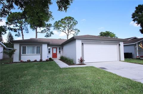 12315 68th St, Largo, FL 33773 photo 1