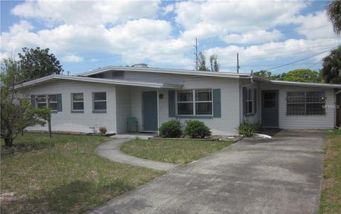 1061 Jackson St, Largo, FL 33770 photo 1