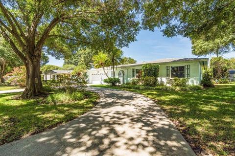 922 Phyllis Ave, Largo, FL 33771 photo 1