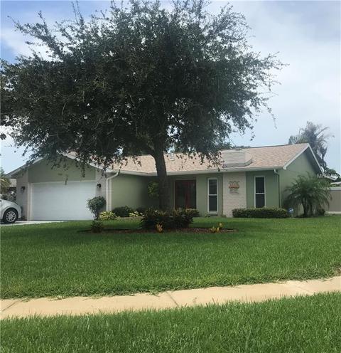 9302 117th Ave, Largo, FL 33773 photo 1