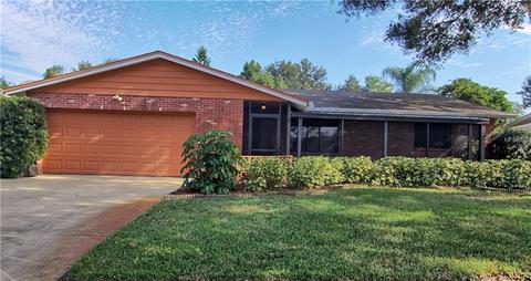 943 Deville Dr E, Largo, FL 33771 photo 1