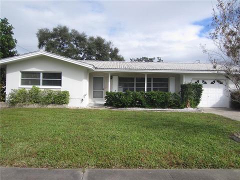 561 E Lake Dr, Largo, FL 33771 photo 1