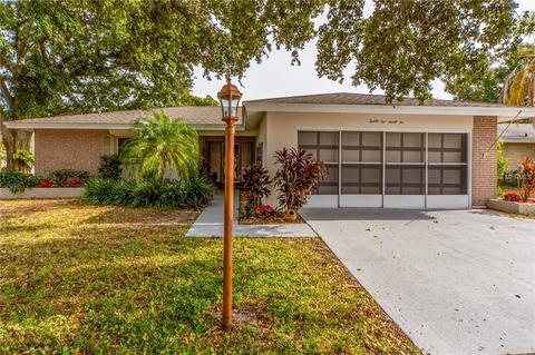 2596 Bramblewood Dr W, Clearwater, FL 33763 photo 1