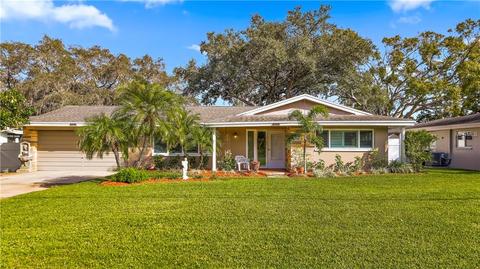 649 Pinecrest Dr, Largo, FL 33770 photo 1