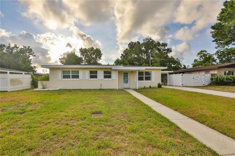 1018 Jackson St, Largo, FL 33770 photo 1