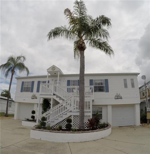 6331 Tower Dr, Hudson, FL 34667 photo 1