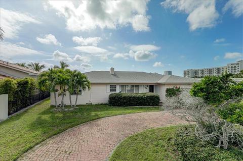 135 Devon Dr, Clearwater, FL 33767 photo 1