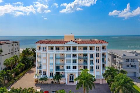 12200 1st St W #PH-1, Treasure Island, FL 33706