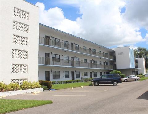 5969 Terrace Park Dr N #103, Saint Petersburg, FL 33709