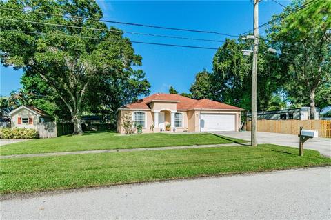 12400 Tree St, Largo, FL 33773 photo 1
