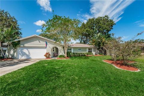 1574 Dinnerbell Ln E, Dunedin, FL 34698 photo 1