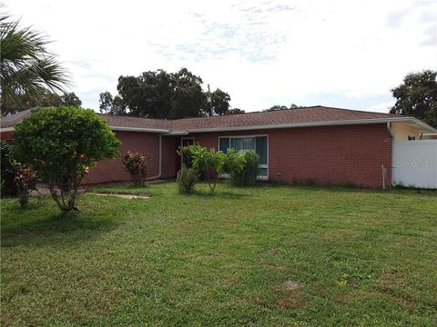 13710 104th Ter N, Largo, FL 33774 photo 1