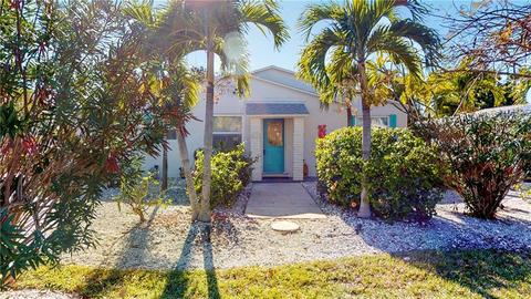 16112 2nd St E, Redington Beach, FL 33708 photo 1