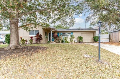 2036 Pine Rdg, Clearwater, FL 33763 photo 1
