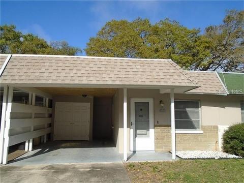 140 Skyloch Dr E, Dunedin, FL 34698 photo 1