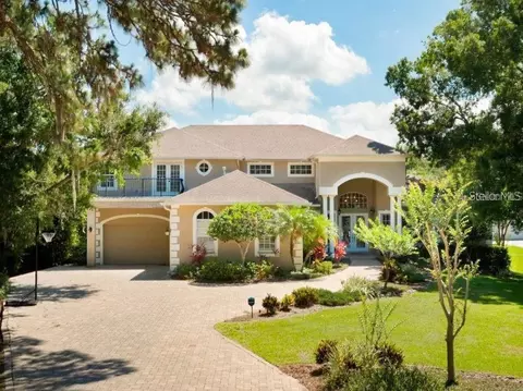 935 Riverside Ridge Rd, Tarpon Springs, FL 34688