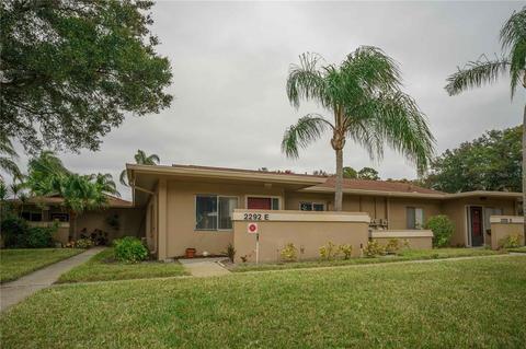 2292 Oak Neck Rd #E, Clearwater, FL 33763 photo 1