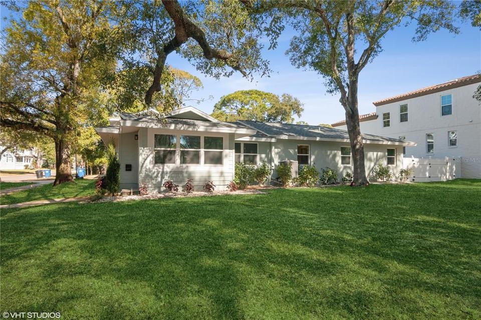 4801 3rd St N, Saint Petersburg, FL 33703 27 Photos