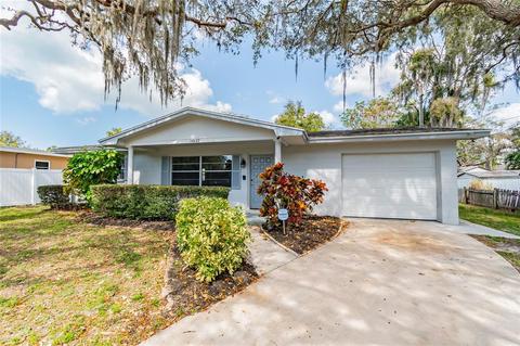 14627 Pine Dr, Largo, FL 33774 photo 1