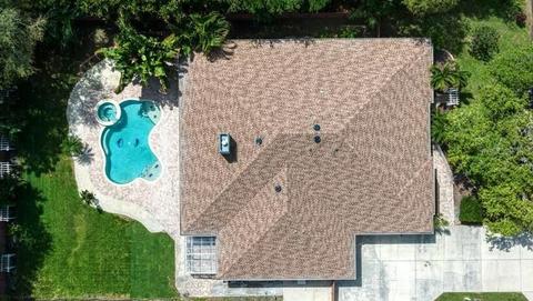 14754 Pine Dr, Largo, FL 33774 photo 1