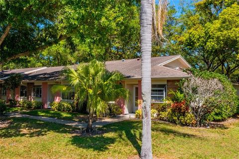 2209 Lark Cir E #E, Palm Harbor, FL 34684 photo 1