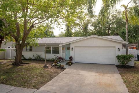 1436 Dinnerbell Ln E, Dunedin, FL 34698 photo 1