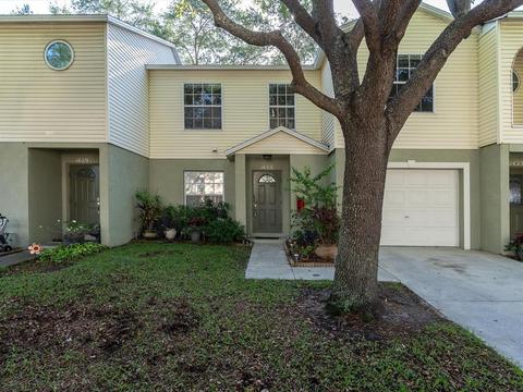 1433 Adams Cir E, Largo, FL 33771 photo 1