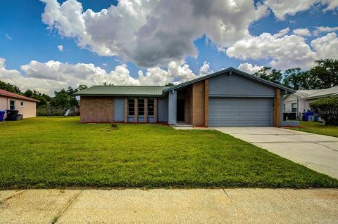509 Pine Ln, Brandon, FL 33511 photo 1