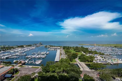 1 Beach Dr SE #1705, Saint Petersburg, FL 33701