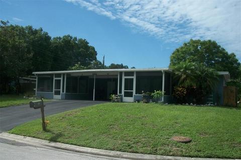 1596 Adele Pl, Largo, FL 33770 photo 1