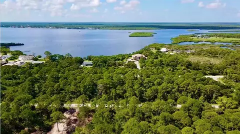 12305 Greenleaf Ln, Port Charlotte, FL 33953