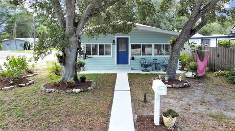 412 Summit St, Largo, FL 33770 photo 1