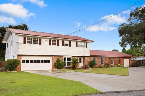 832 Lake Elbert Ct, Winter Haven, FL 33881