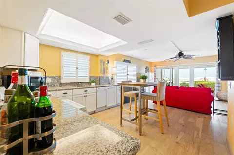 555 Gulf Way #1S, Saint Pete Beach, FL 33706