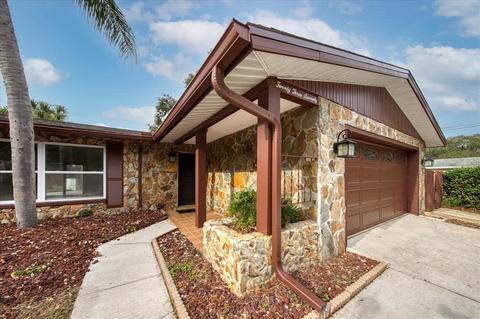 2370 Dora Dr, Clearwater, FL 33765 photo 1