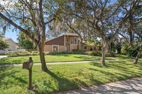 1025 Peninsula Ave, Tarpon Springs, FL 34689