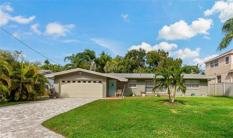 1674 Brookside Blvd, Largo, FL 33770 photo 1