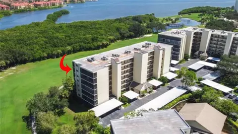 3300 Cove Cay Dr #6A, Clearwater, FL 33760