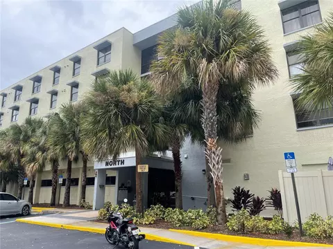 701 S Madison Ave #519, Clearwater, FL 33756