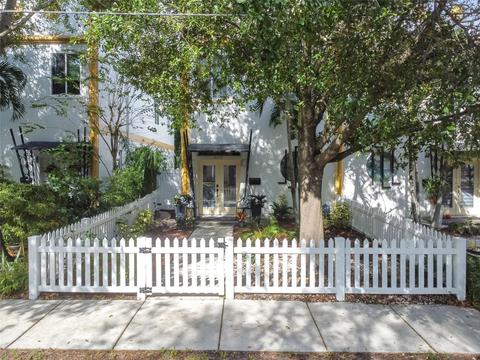 447 13th Ave N, Saint Petersburg, FL 33701
