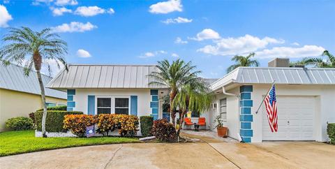 6582 Grand Bahama Dr #3, Seminole, FL 33777