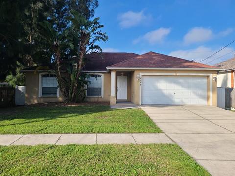 12460 Tree St, Largo, FL 33773 photo 1