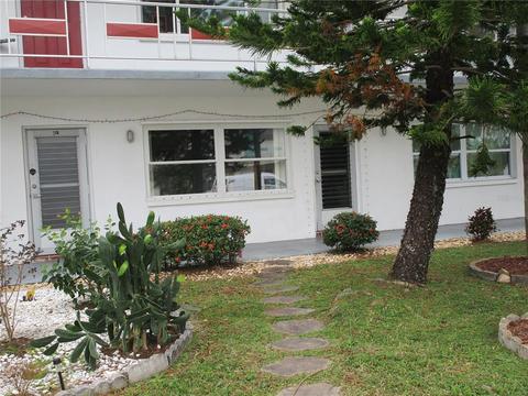 5850 21st St N #3, Saint Petersburg, FL 33714