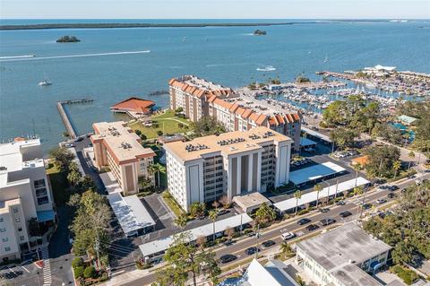 622 Edgewater Dr #322, Dunedin, FL 34698