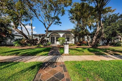 151 20th Ave NE, Saint Petersburg, FL 33704